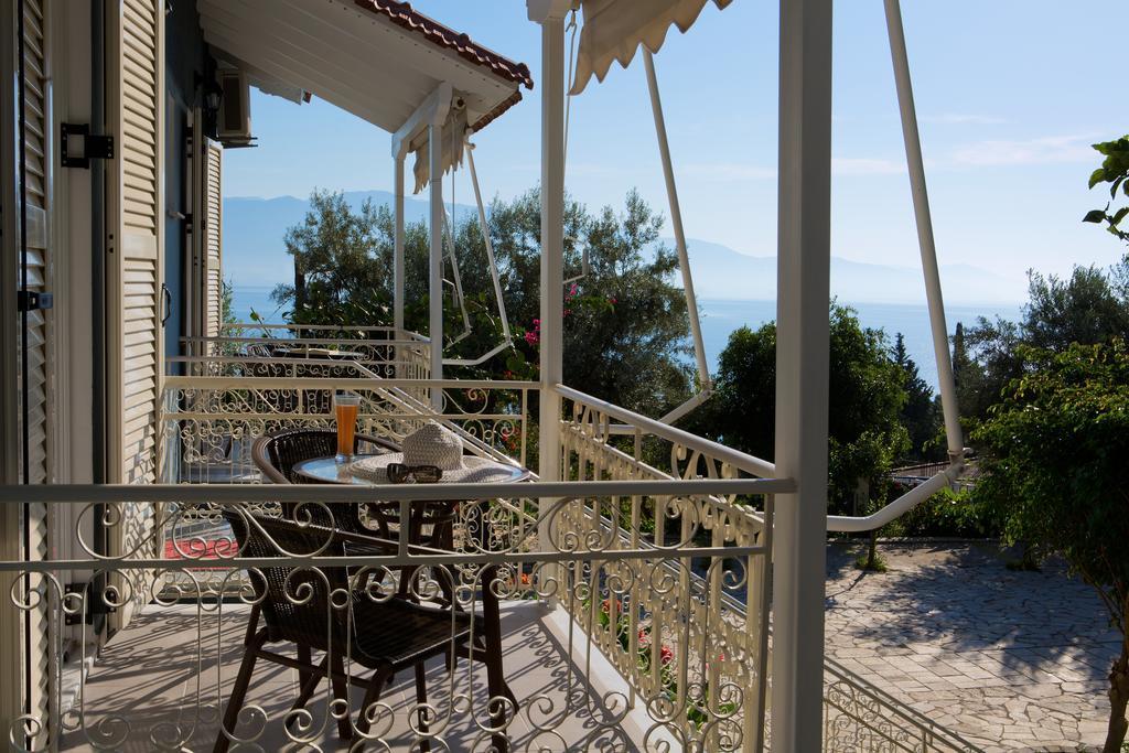 Апартаменты Jimmy'S House Никиана Номер фото