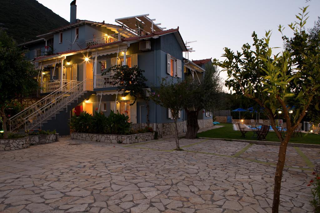 Апартаменты Jimmy'S House Никиана Экстерьер фото